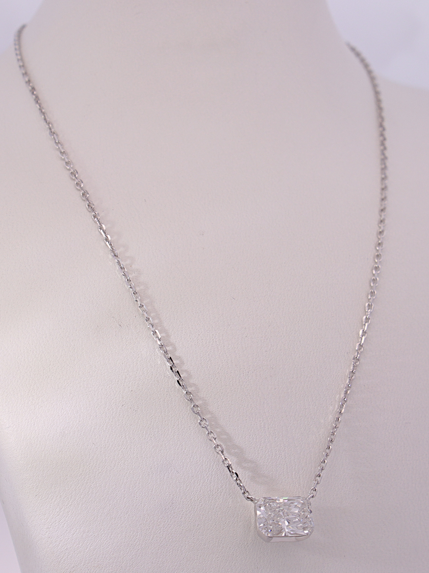 Lab-Diamond Necklace
